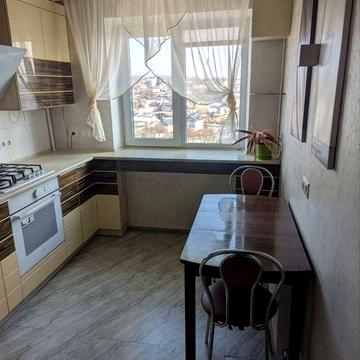 Сдам двухкомнатную квартиру район 12 квартала ул.Данила Нечая