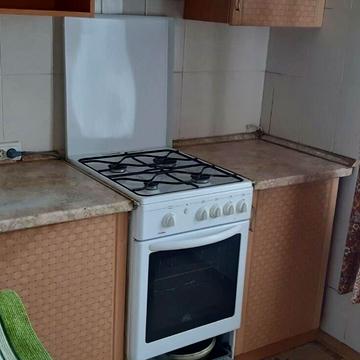 Академіка Курчатова просп., 21