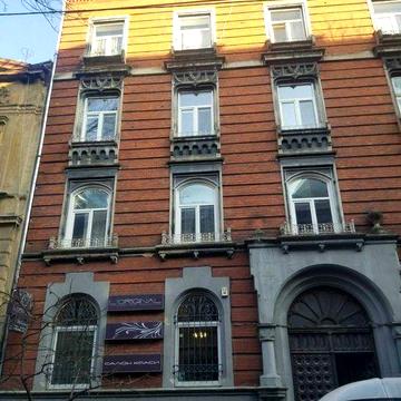 Продаж 4 кім квартири в центрі