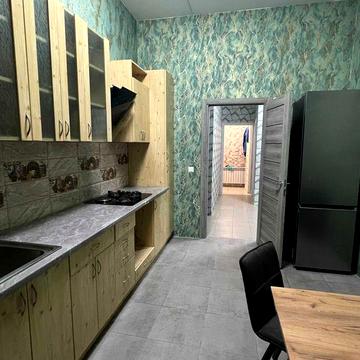 Оренда частини будинку з двором та окремим входом