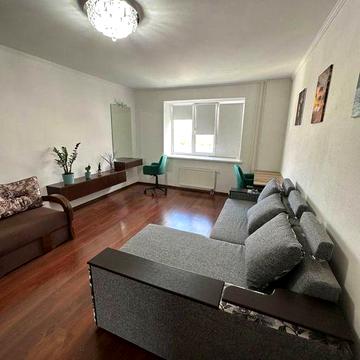 Власник здасть однокімнатну квартиру. Буковинська