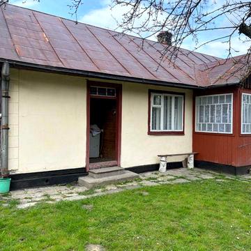 Продаж дерев’яної хати в с. Старий Яр (Яворівський район)