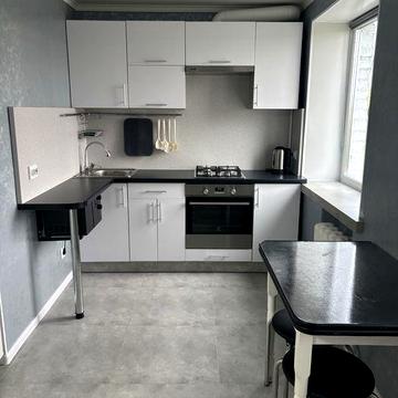 Здам двокімнатну квартиру в центрі міста