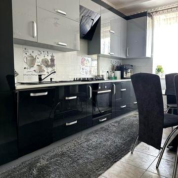 Продаж 3-кімнатної квартири по вул. Самбірська