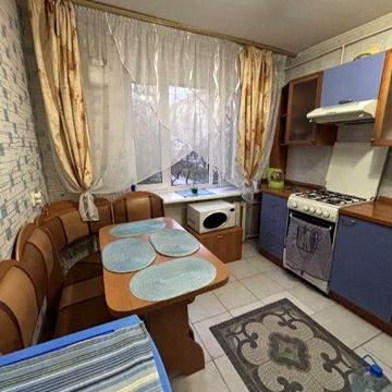 Сдам 2к квартиру,Лески ул.Крылова.Гараж.