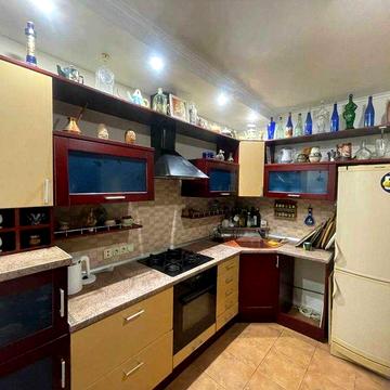 3к квартира 100м2 рядом с центром