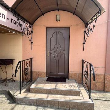 Здається будинок в оренду