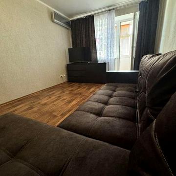 Продається 2-кімнатна квартира ЦЕНТР  Соборна