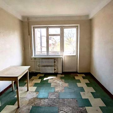 Продам 1 кімнатну квартиру на вул. Матросова ЖК Матросова