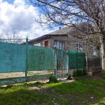 Продам будинок в місті балта