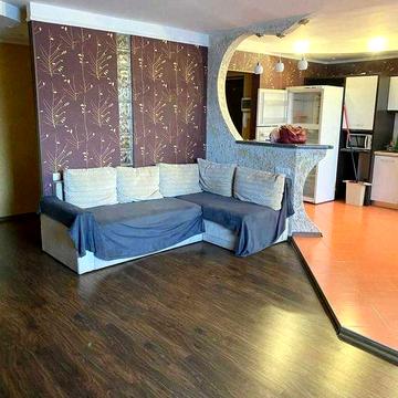 Здам 3-кімнатну квартиру вул. Металургів