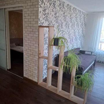 Здається 2 кім. на Заставнянській