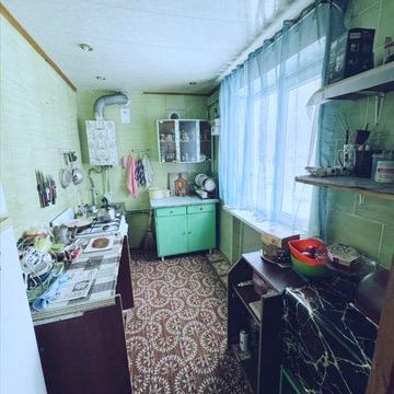 Продам 3ком.квартиру.Каменское Соц. Город. 2 этаж Кухня - студия 14м2!