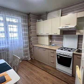 Гарна однокімнатна квартира з індивідуальним опаленням!