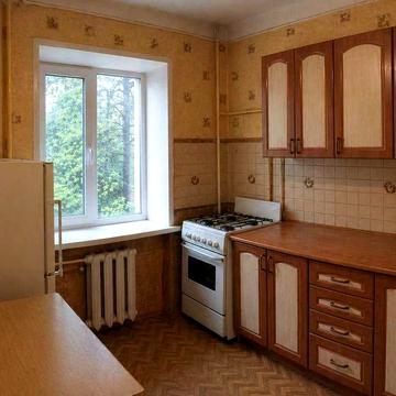 Продам 2-кімнатну квартиру біля метро Вокзальна / Сертифікат, е-відновлення