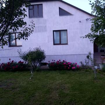 Приватний будинок