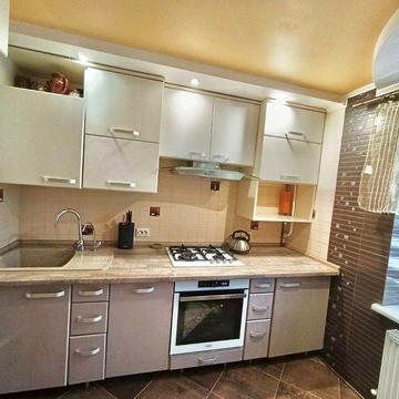 ПРОДАЖ 4 кім квартири, вул. Бережанська