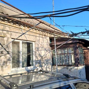 Продається пів будинку Бровари