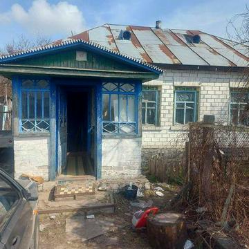 Будинок в селі Русанов