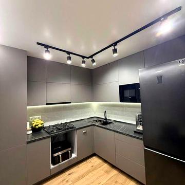 Продам 3-х комнатную квартиру в центре города Балаклея. "С АВТОНОМНЫМ ОТОПЛЕНИЕМ". ВАЖНО! Квартиру не сдаём!!!!!