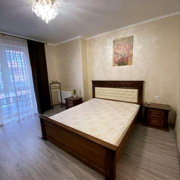 Здам 2 к квартиру  район Екватора