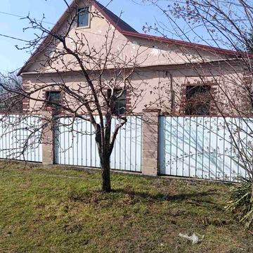 Продається будинок