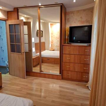 Здам 2-квартиру вул.Мілютенка 9а Метро Лісова Чернігівська пішки 15 хвилин.