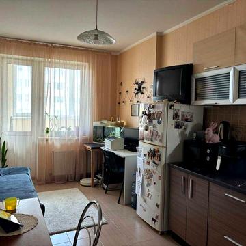 ЖМ Радужный, 1-ком квартира с ремонтом! ЖК Радужный