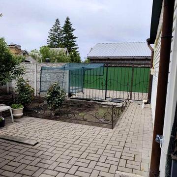 будинок  на дві сімї