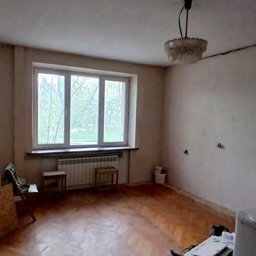 Продам квартиру м . НАУКИ