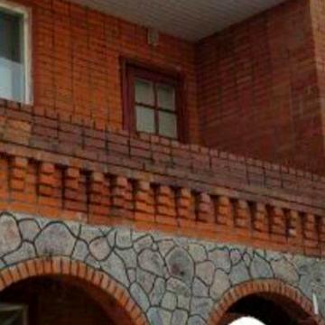 Продам Дім  місто. Білики  Полтавська обл.з гаражем під СТО.