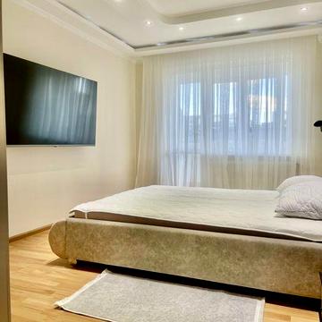 Здається 3к біля ТЦ VAROSH все нове