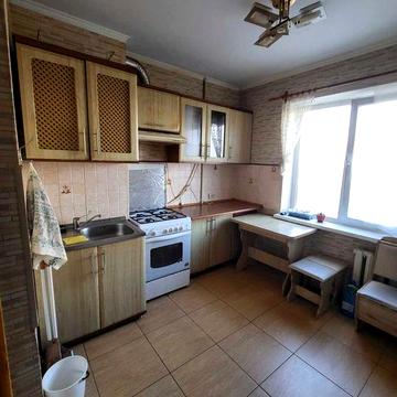 Продам 1 ком квартиру на 5 этаже в газовом доме ул.Бочарова /Крымская