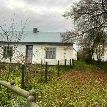 Продається деревяний будинок в хорошій локацііі