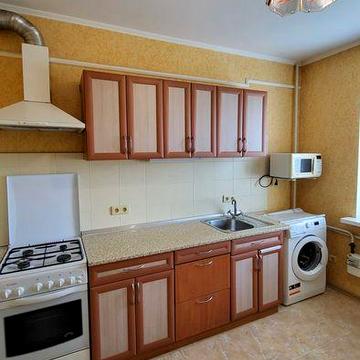 Сдаётся 2х ком Южный мкр-н  ул. Новокузнецкая