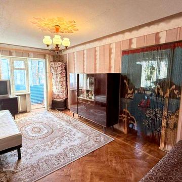 Без комісії! Метро Дарниця Продаж 2к квартири Вул. Будівельників 12