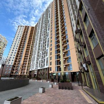 Продам квартиру с видом на ипподром в 60 Жемчужина, Краснова.