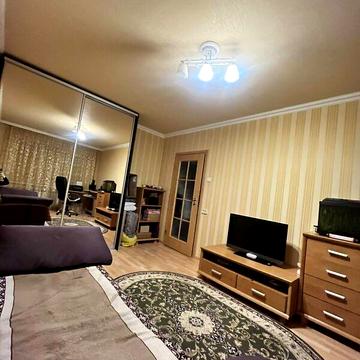 Довгострокова оренда 1к Квартира Петра Калнишевського (Пролетарська) вулиця