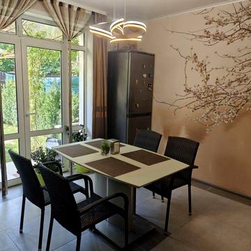 Таунхауз  1км від метро