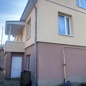 Продаж 3к Дім Вишневий узвіз