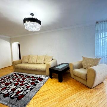 Сдам 3-комн.квартиру, Коммунальный рынок