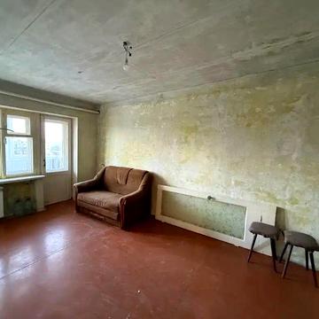 Продам 1 к ж/м Приднепровск ул. Роторная 21