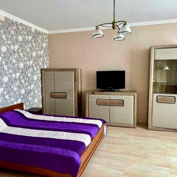 Лобановського 6в, Соломянка, оренда просторої 1к квартири