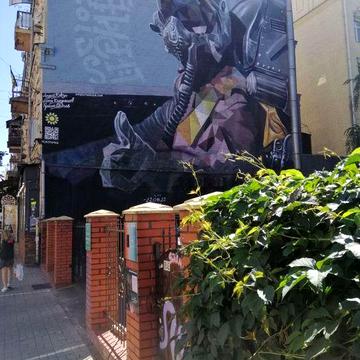 Здам двокімнатну квартиру-студіо на Контрактовій площі в центрі Подола