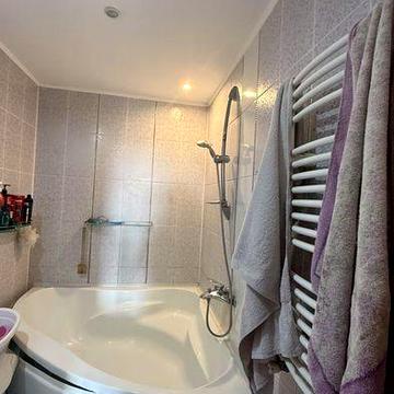 Продаж 3 к квартири +студія на 2 поверсі Минай ,1 км від Ужгороду