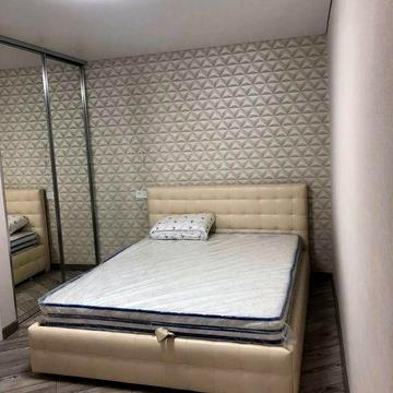 Двохкімнатна квартира- студія на Чуднівській