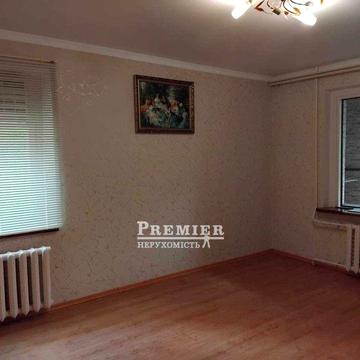 Продам 3 кімнатну квартиру в сотовому проекті.