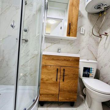 Продам 1 кімнатну квартиру з гарним ремонтом на Новомиколаївці