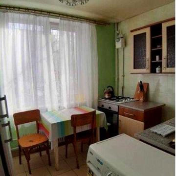 Метро Салтовская 3/9 продам 1к.кв. с ремонтом и мебелью