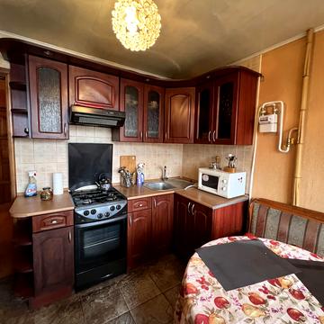 Голосіївська вул., 4